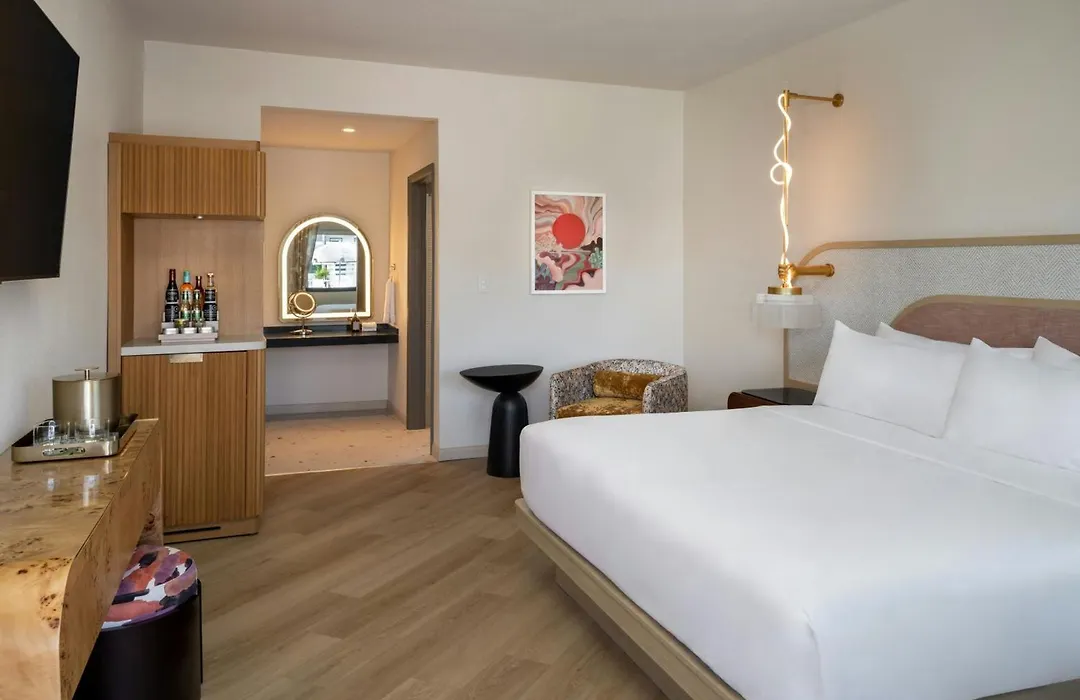 The Luce, St. Pete Beach, A Tribute Portfolio Hotel-1